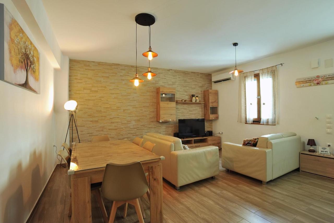 Villa Giannitsa'S House Galaxídhion Esterno foto